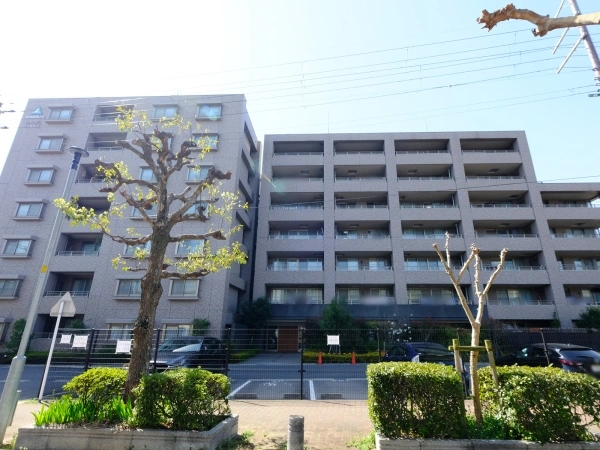 サーパスシティ大久保駅前