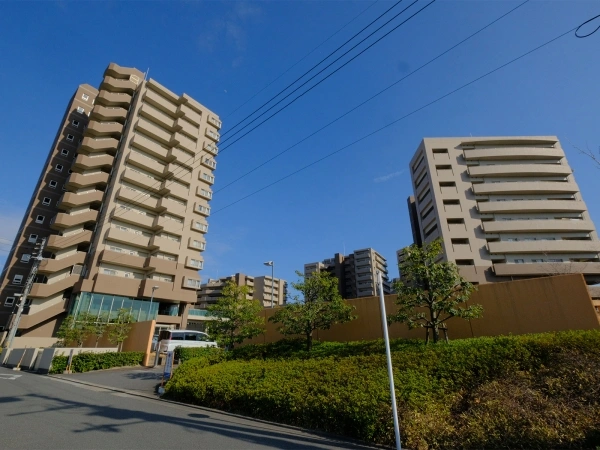 京阪東ローズタウン・ファインガーデンあゆみ丘