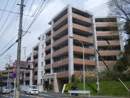 ベイヒルズ横浜大倉山