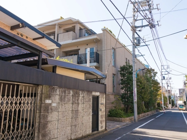 プラウド市ヶ谷南町