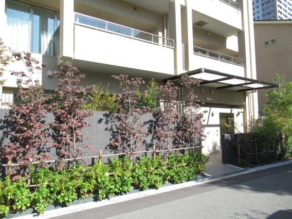 ローレルコート上本町石ヶ辻公園