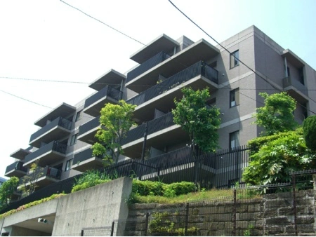 レガティス横浜山手