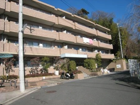 ヒルハイツ日吉