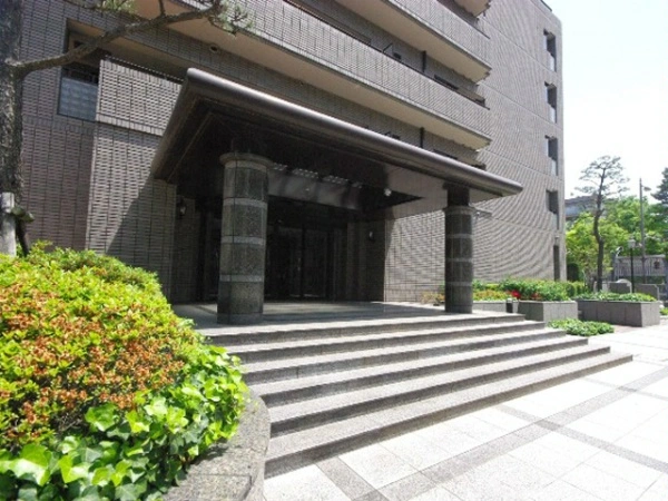 レールシティ甲子園口