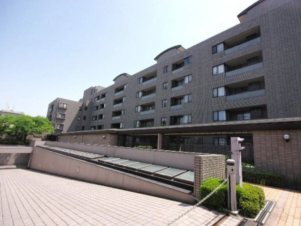 レールシティ甲子園口