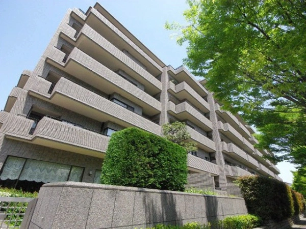 レールシティ甲子園口