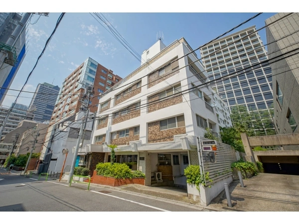  シャトー赤坂