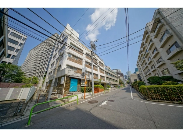  シャトー赤坂