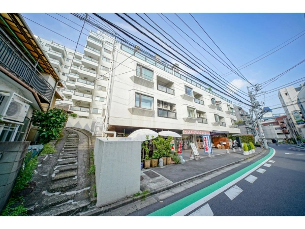 赤坂パインクレスト