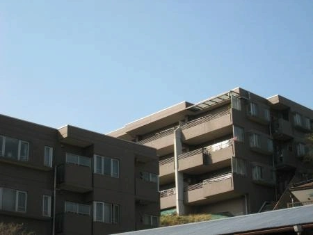 日吉本町ガーデンハウス