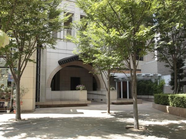 ファミール宝塚グランスイートタワー