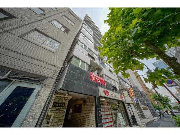 クレール六本木
