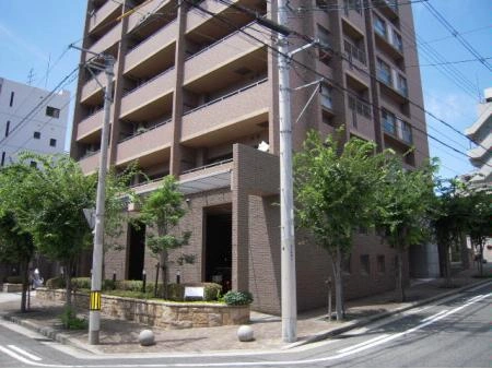ファミール上本町公園前
