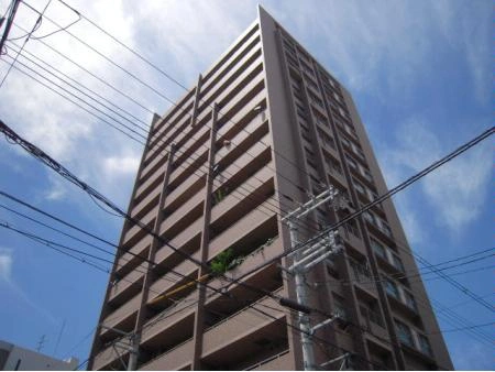 ファミール上本町公園前