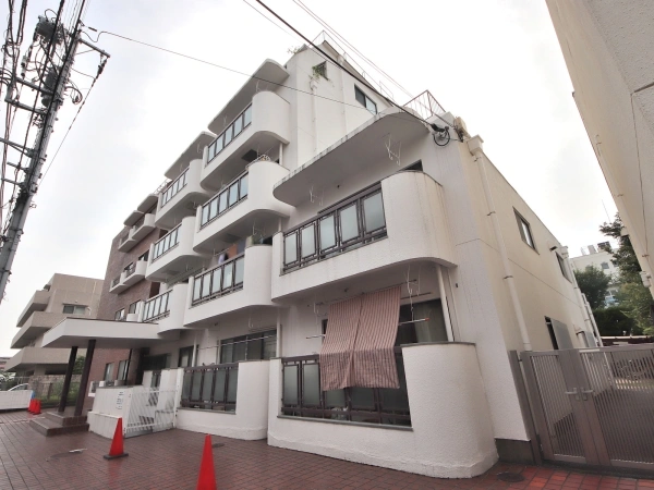 三鷹緑町ハイツ