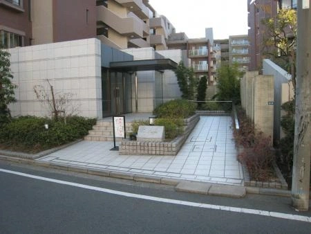シャリエ日吉