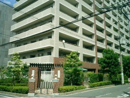 エスリード中津