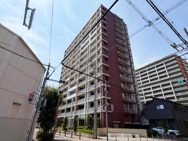 アールヴェール城東