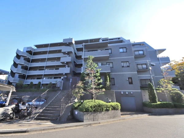 藤和シティホームズ大倉山東