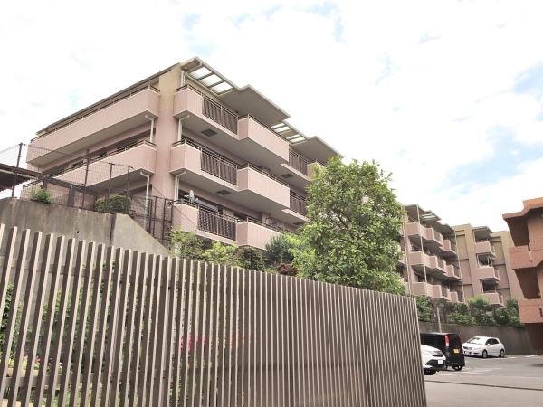 市が尾パークホームズ参番館
