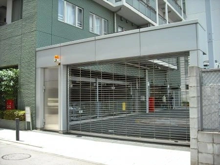 アクシルコート島津山南