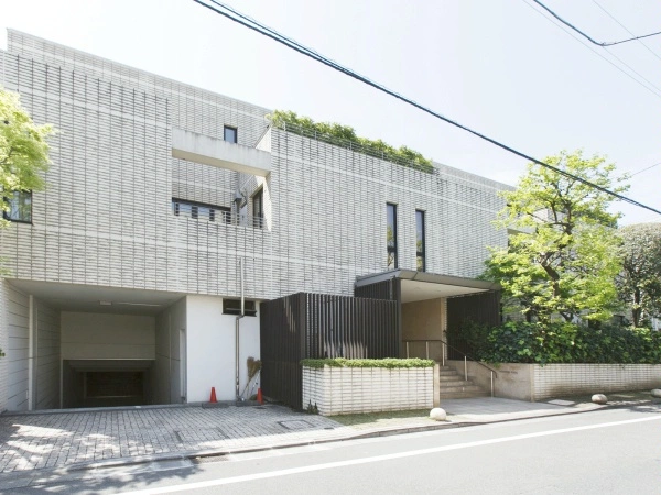 池田山プレイス