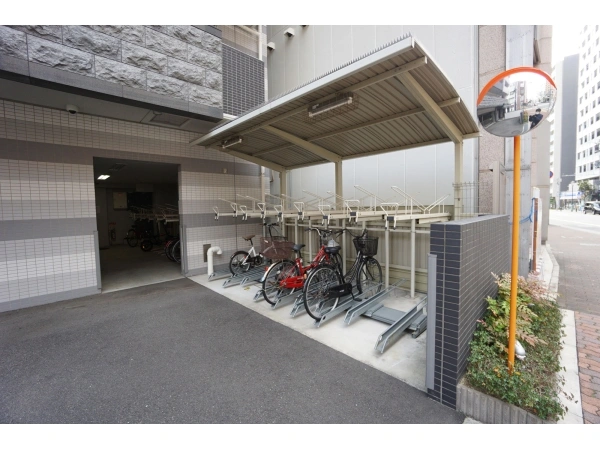 プレサンスみなと元町駅前