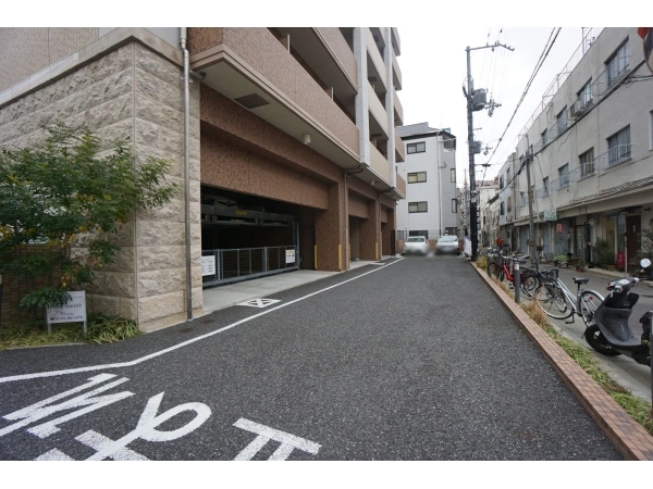 プレサンス神戸裁判所前デリシア