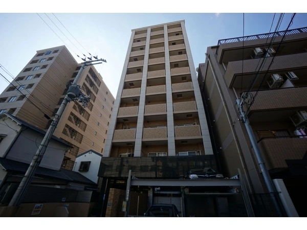 スワンズ神戸三宮イースト