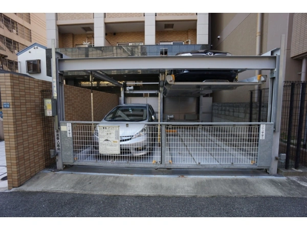 スワンズ神戸三宮イースト