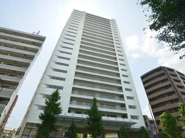 グリーンプリズムタワー