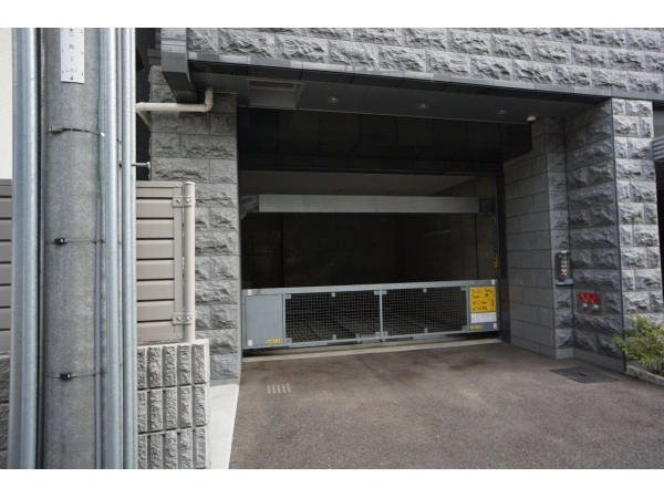 ララプレイス神戸西元町