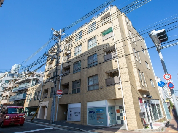 カサベラ異人館山本通