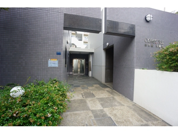 コムーネ山本通弐番館