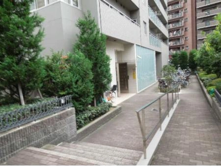 ヴィルヌーブ阿波座