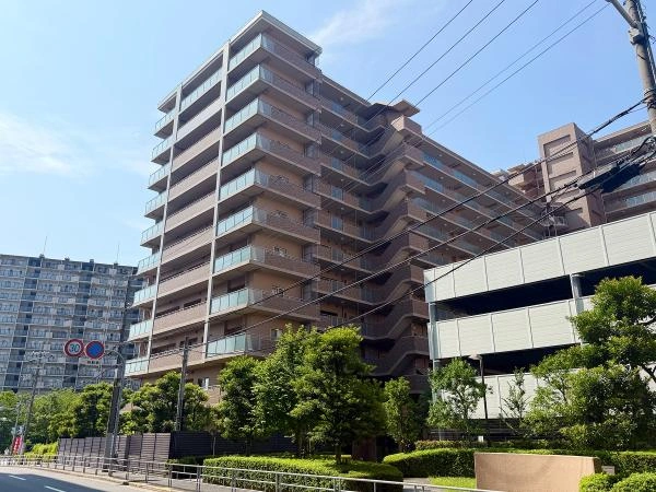 イーズ大阪プルミエの森