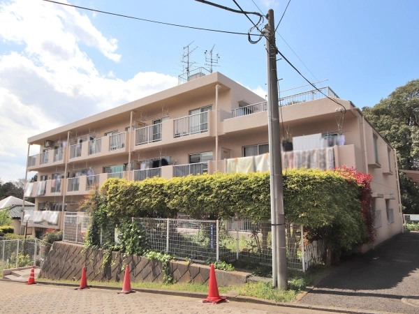 希望ヶ丘リリエンハイム三番館