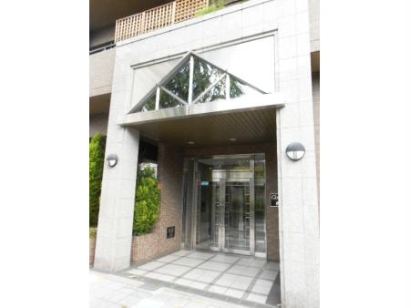 クラージュ真法院町