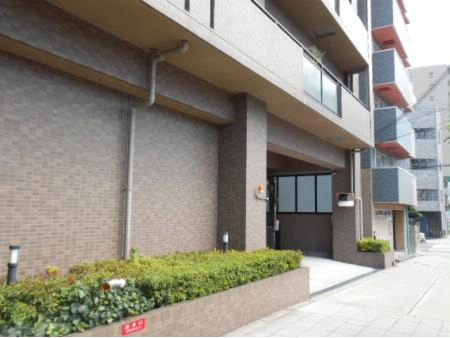 クラージュ真法院町