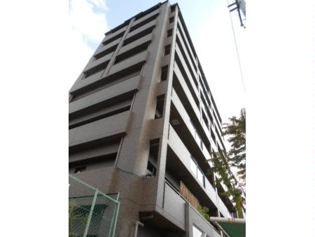 クラージュ真法院町