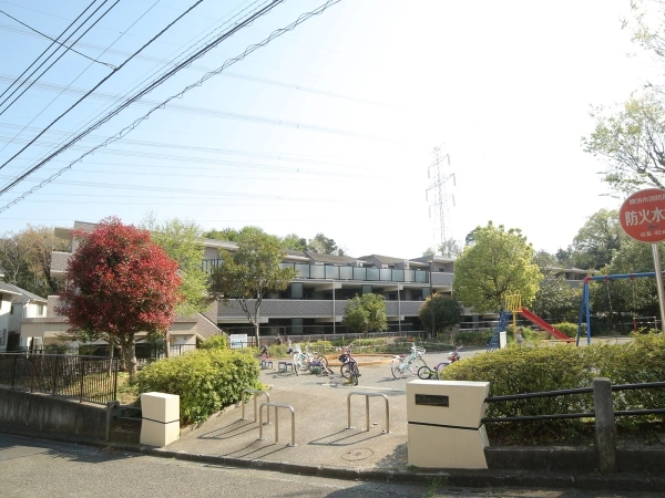 グランシャリオ緑園都市