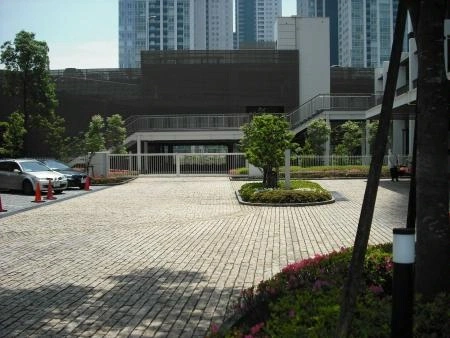 グランシティ天王洲アイル 敷地内