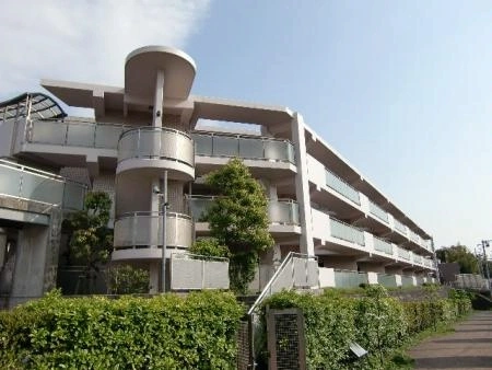 ライオンズヒルズ本郷台