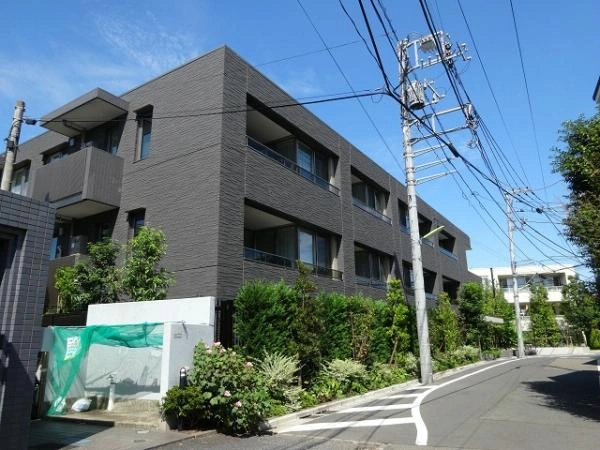 ジオ成城学園前