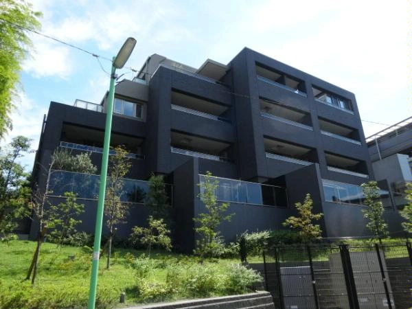 ジオ成城学園前