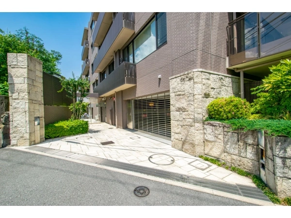 フォルム市谷冨久町