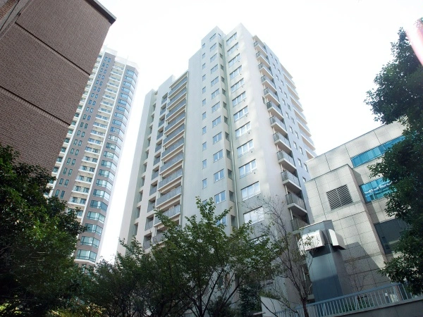 麻布市兵衛町ホームズ