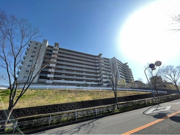 ザ・パークハウス南千里アリーナ