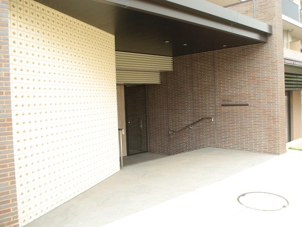 ドレッセ横浜十日市場