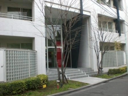 小田急コアロード広尾